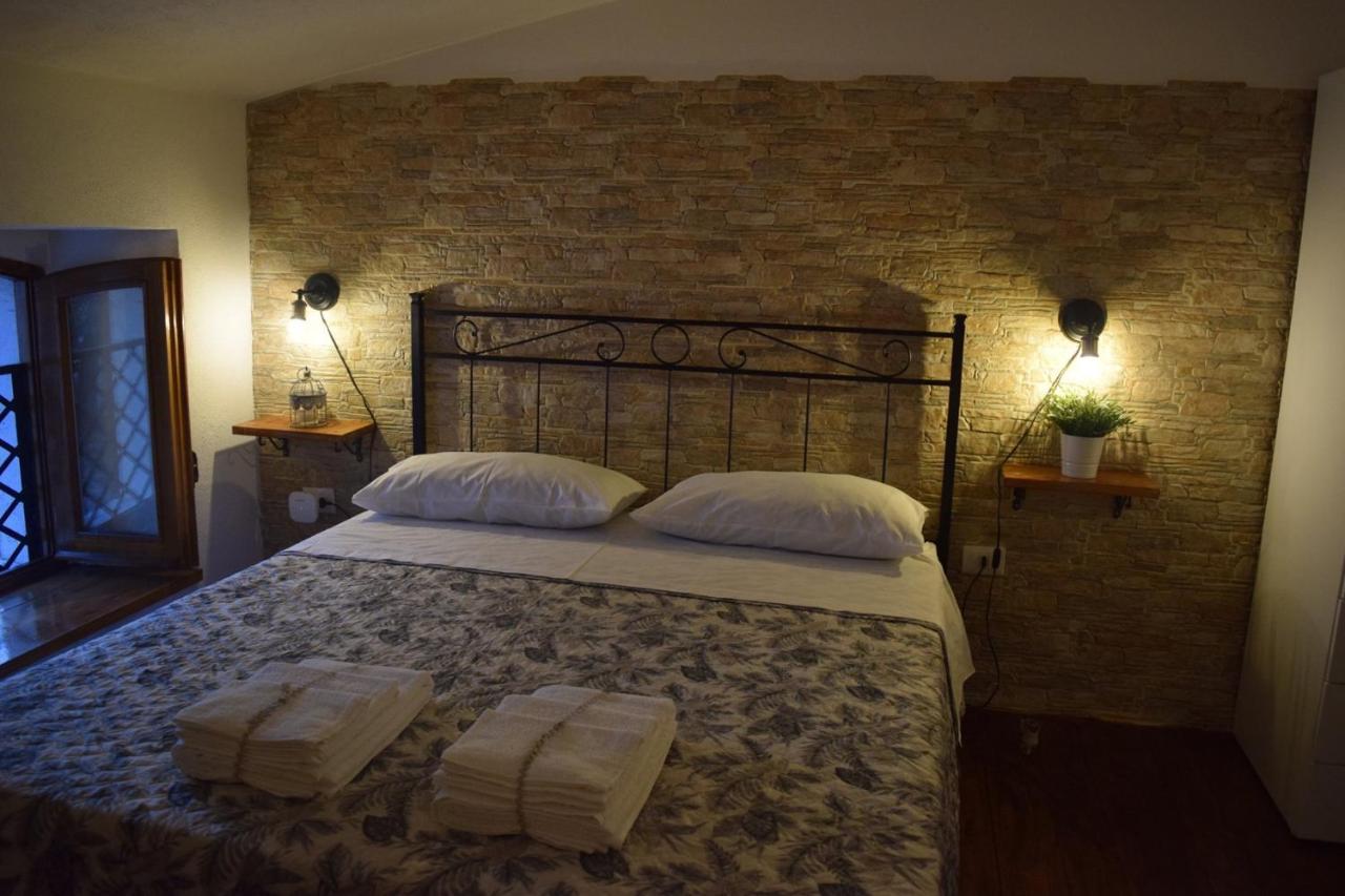 Baita Delle Rocche Rocca di Mezzo Esterno foto